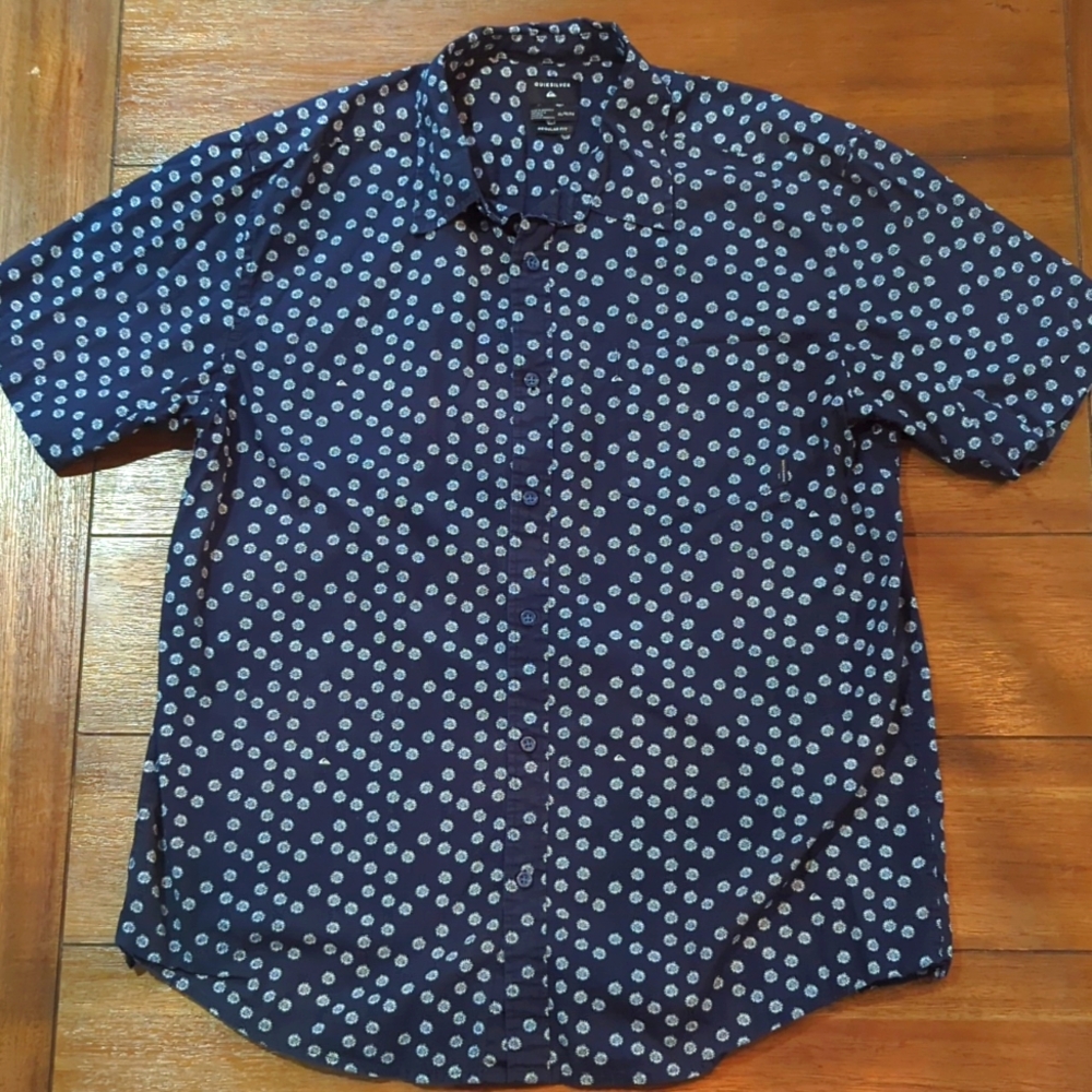 Quiksilver Short sleeve button down